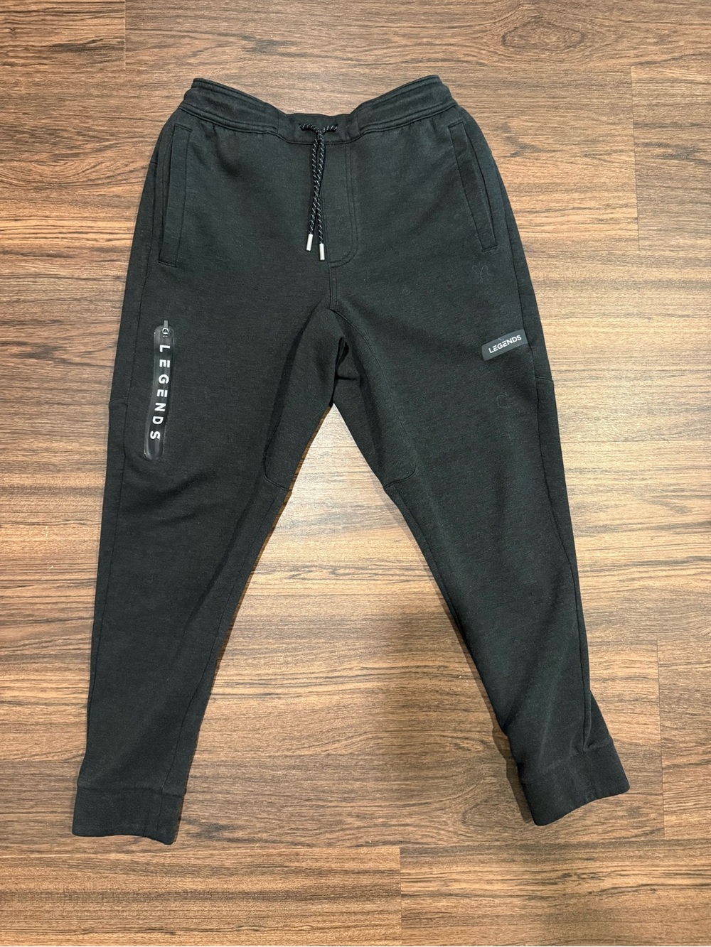 Legends Hawthorne Tech Jogger. Size Small.